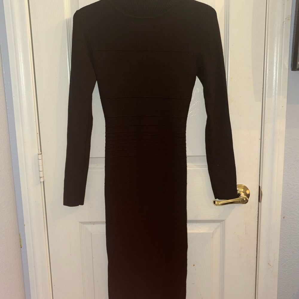 Almost Famous Black Long-Sleeve Ribbed Midi Dress